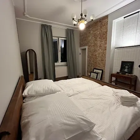 Проживание в семье Lipowa Loft *